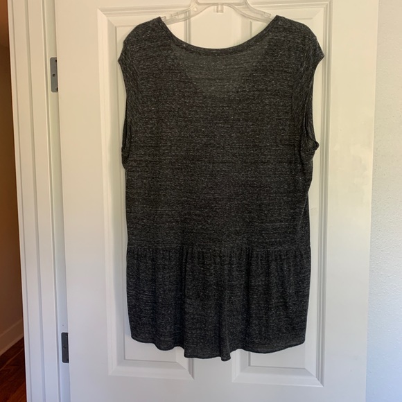 Nordstrom Susina Peplum Top with Cap Sleeves - Picture 2 of 5